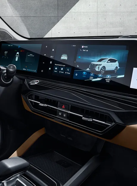 3 concessionario Cuneo EMC7 il nuovo SUV spazioso full optional - EMC